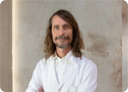 Foto doktora AraMedica