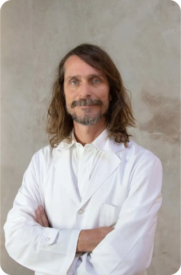 Foto doktora AraMedica